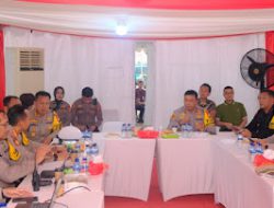 Kapolda Sulsel Pantau Langsung Pengamanan Kampanye Akbar Pilgub Sulsel 2024.