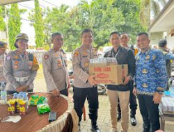 Selain Cek Personel Pengamanan, Kapolres Gowa Bagikan Snack dan Susu ke Petugas PPK Somba Opu.