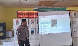 Personel Polres Mamasa Laksanakan Pengamanan Logistik Hasil Pilkada 2024 di Kecamatan Aralle Berlangsung Aman