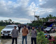 Personil Polsek Sumarorong Polres Mamasa Laksanakan Pengamanan Kampanye Langsung Tatap Muka Pasangan Calon Bupati di Desa Sasakan