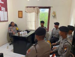 Kasat Samapta Polres Mamasa memberikan Arahan dan Motivasi kepada Siswa Latihan Kerja di Polres Mamasa