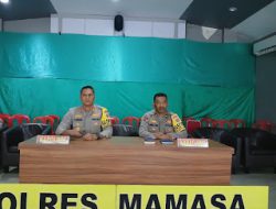 Kapolres Mamasa Melaksanakan Kegiatan Zoom Meeting Yang di Slenggerakan Oleh SDM Mabes
