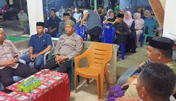 Kapolsek Aralle dan Personil Hadiri Ta’ziah di Desa Aralle Utara