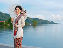 Miranti Serad Ginanjar Yakin Tradisi Berkebaya Makin Membudaya