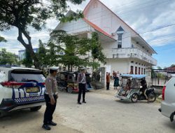Sat Lantas Polres Polman Laksanakan Pengamanan dan Patroli di Tempat Ibadah Gereja