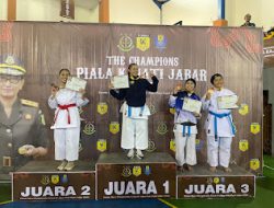 Katarina Endang Sarwestri Buka Kejuaraan Karate Kajati Jabar Cup 2024