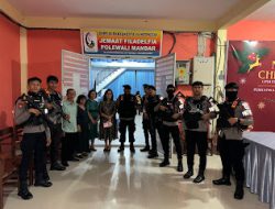 Cegah Gangguan Kamtibmas Jelang Nataru, Sat Samapta Polres Polman Laksanakan Patroli
