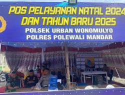 Personil Ops Lilin Marano 2024 Polres Polman di Pos Pelayanan Natal 2024 dan Tahun Baru 2025 Laksanakan Pengaturan Lalu Lintas