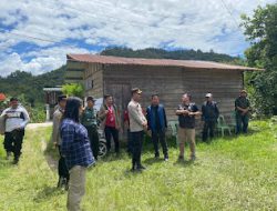 Kapolres Mamasa Pantau Langsung Pelaksanaan Pemungutan Suara Ulang di TPS 01 Kelurahan Minake