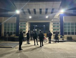 Sat Samapta Polres Mamasa Laksanakan Patroli Malam untuk Ciptakan Rasa Aman di Tengah Masyarakat pada Malam Hari