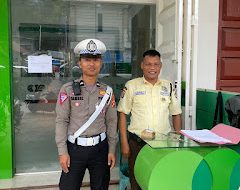 Patroli Jalan Kaki Satlantas Polres Mamasa Wujudkan Keamanan dan Kelancaran Lalu Lintas Wilayah Hukum Polres Mamasa
