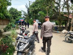 Polsek Sumarorong Polres Mamasa Gelar Patroli Jalan Kaki Ciptakan Keamanan dan Kenyaman Masyarakat