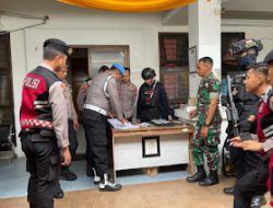 Perintis Presisi Polres Gowa Bersama Personel Batalyon A Pelopor Laksanakan Patroli Sambang di Pospam KPU dan Bawaslu Gowa.