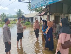 Kapolsek Matan Hilir Utara Imbau Warga Tetap Waspada Hadapi Pasang Air Laut