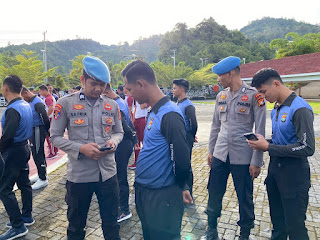 ca56f4f1-8d0d-468e-bef2-fbde203d1df9.jpg