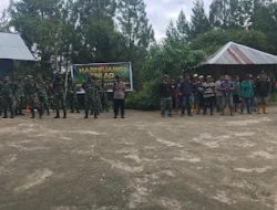 Personil Polsek Mamasa Bersama Kodim 1428 Mamasa Gelar Karya Bakti Sambut Hari Juang TNI AD