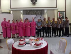 Kapolres Mamasa Hadiri Kegiatan Pemberian Motivasi di Aula Rupatama Polres Polman