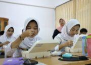 Program Makan Bergizi Gratis untuk Pelajar di Jakarta Dimulai Besok