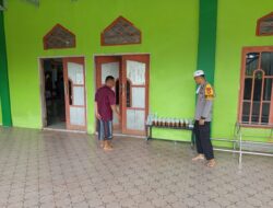 Personel Polsek Tabulahan Laksanakan Pengamanan dan Sholat Jumat di Masjid Al-Amin