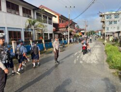 Polsek Mamasa Gelar Pengamanan di Titik Rawan Kemacetan Wilayah Hukum Polsek Mamasa