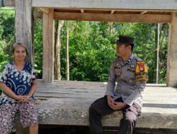 Bhabinkamtibmas Polsek Pana Laksanakan Sambang dan Monitoring di Desa Binaan