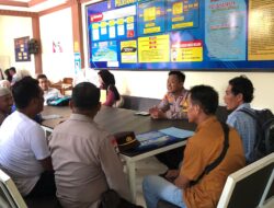 Wakapolres Polman Laksanakan Jumat Curhat di Tempat Pelayanan SKCK Polres Polman