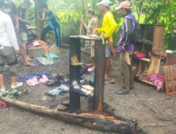 Polsek Binuang Polres Polman Datangi TKP Kebakaran Rumah Panggung di Desa Paku