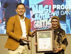 Kehebatan Tenriawaru Kajari Takalar Sulsel, Alumnus Unhas Raih Penghargaan Kajari Best Leader 2025