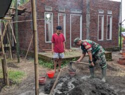 Manunggal Bersama Rakyat, Babinsa Bantu Bangun Rumah