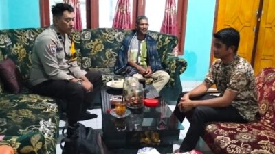 Bhabinkamtibmas Polsek Tinggimoncong Sambangi Tokoh Pemuda di Wilayah Binaannya