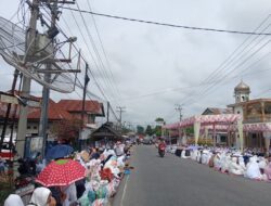 *Sejuta Sholawat di Desa Mompang Julu menjadi ajang Silahturahmi ibu-ibu Majelis Taklim*