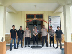 Polres Majene Laksanakan Patroli dan Pengamanan di Gereja untuk Jamin Keamanan Ibadah Umat Kristiani