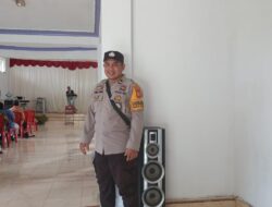 Bhabinkamtibmas Polsek Baras Pengamanan Gereja Beri Rasa Aman pada Warga Saat Beribadah