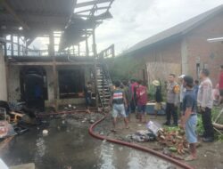 Gabungan Personil Polres Polman dan Polsek Campalagian Mendatangi TKP Kebakaran di Desa Lampoko