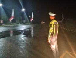 Personil Satlantas Polres Pasangkayu Tetap Semangat Gelar Patroli Blue Light