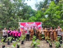 Kapolsek Sendana Ikuti Launching Penguatan Program Pekarangan Pangan Lestari Secara Virtual