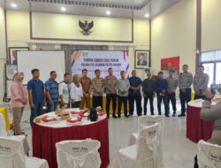 Polres Polman Terima Kunjungan Tim Biro Rena Polda Sulbar dalam Forum Konsultasi Publik Polres Polman Tahun 2025