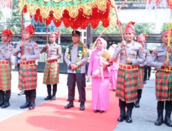 Kapolda Sulsel Kunjungi Polres Takalar, Resmikan Gedung Pelayanan SIM dan SKCK serta Berikan Arahan Kepada Personel.