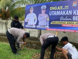 Ops Keselamatan, Sat Lantas Polres Pasangkayu Gencar Pasang Spanduk Imbauan Tertib Berlalu Lintas