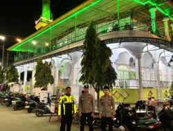 Jaga Kondusifitas Bulan Ramadhan, Polres Majene Terjunkan Personel Amankan Pelaksanaan Sholat Tarawih