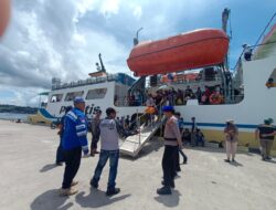 Sat Polair Polres Majene Maksimalkan Pengamanan Bongkar Muat KM. Sabuk Nusantara 93 di Pelabuhan Passarang