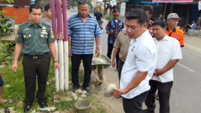 Peletakan Batu Pertama Pembangunan Tugu Selamat Datang Perbatasan Simalingkar B