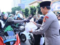 Polri dan Media Bersinergi Berbagi Takjil Serentak di Seluruh Indonesia