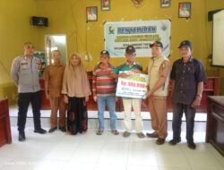 Bhabinkamtibmas Desa Lombong Timur Hadiri Penyaluran BLT Dana Desa Tahun Anggaran 2025