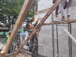 Kedekatan Babinsa Koramil 0819/07 Lekok dengan Warga Diwilayah Binaannya