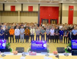 Kapolda Sulsel Membuka Langsung Rakor Lintas Sektoral Tahun 2025 Dalam Rangka Kesiapan Ops Ketupat Tahun 2025.