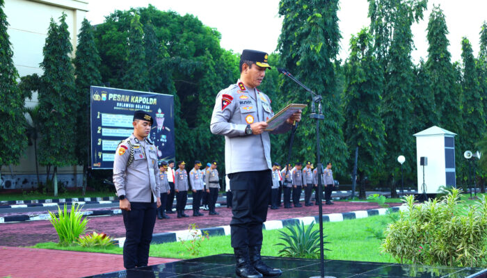 Kapolda Sulsel Pimpin Apel Pagi: Tekankan Tanggung Jawab dan Integritas Personel