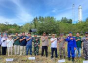 Kapolres Pasangkayu Hadiri Penanaman Mangrove Dalam Program “Vovasanggayu Wanuakku”,