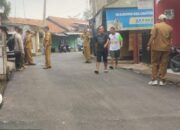 Warga Cisempur Menyambut Gembira Jalan Desa ‘Leucir’ dihotmix