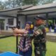 Wartawan Juga Harus Sehat, Danlantamal VI Ajak Insan Pers Olahraga Fun Shooting.